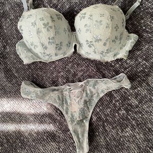 Light blue reflective floral bra and panty set